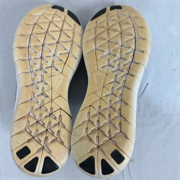 Nike Free RN Running Shoes US 8.5 EU 40 Mesh Gray & Black Lightweight Sneakers - Picture 8 of 10